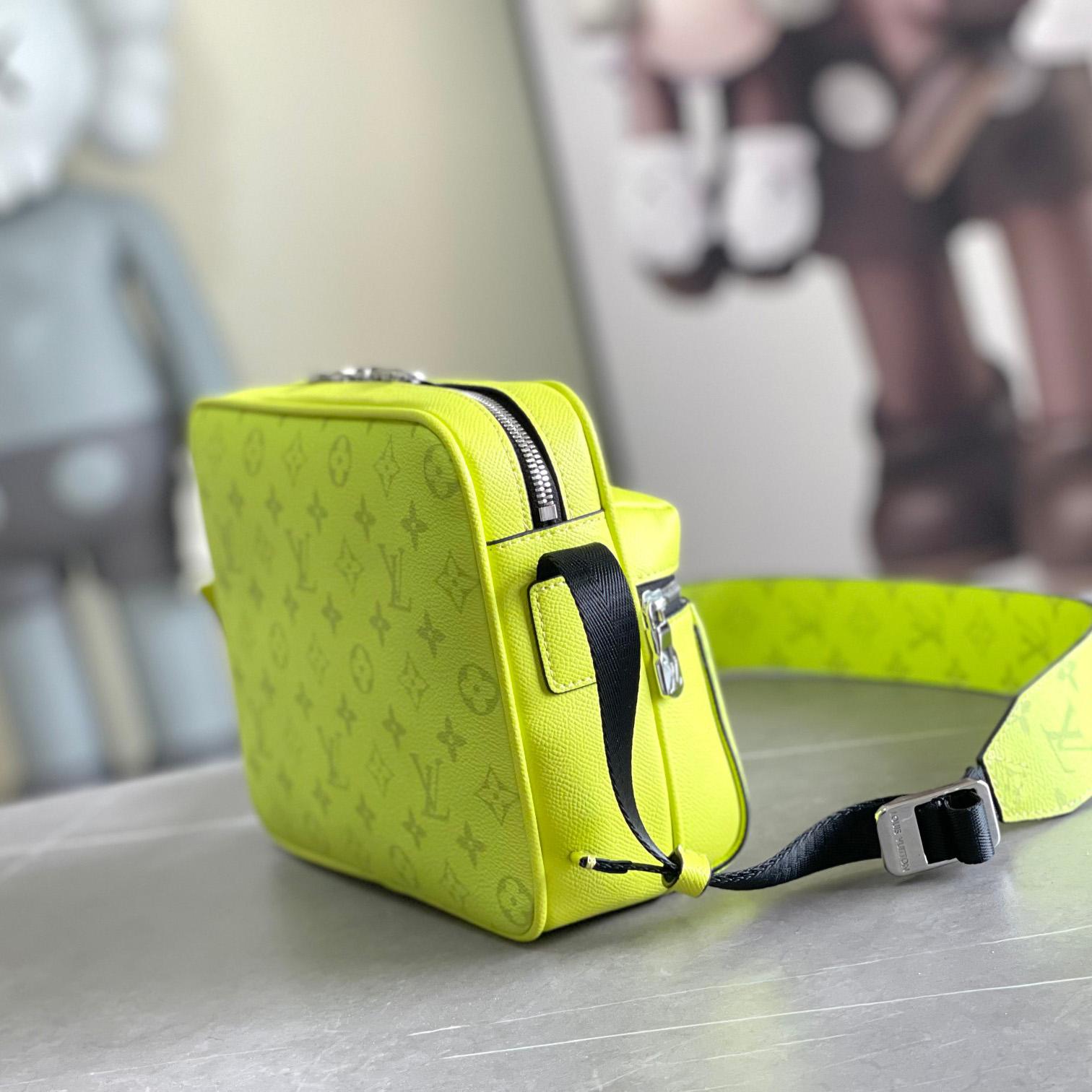 Louis Vuitton Multi Pochette Accessoires   (29.5-20-10.5cm) M57631 - DopestKickz