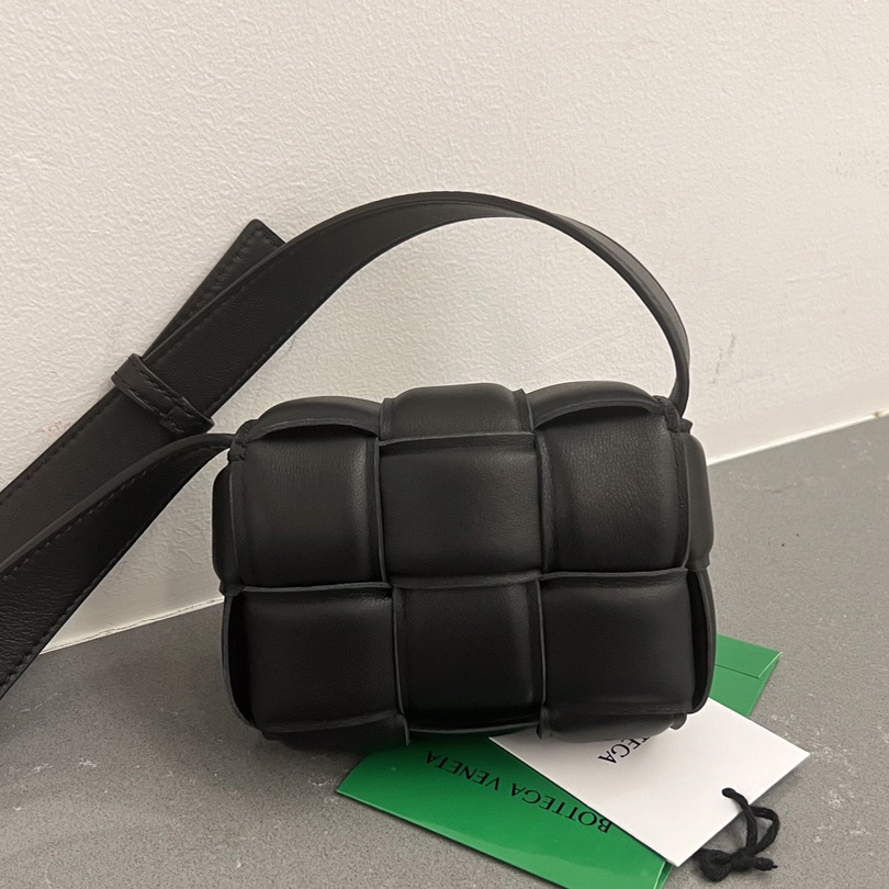 Bottega Veneta Padded Cassette Bag(12*8*4cm) - DopestKickz