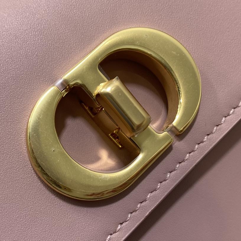Dior Small 30 Montaigne Avenue Bag - DopestKickz