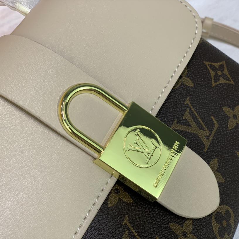 Louis Vuitton  Locky BB Handbag  (21x17x8cm)     M43577 - DopestKickz