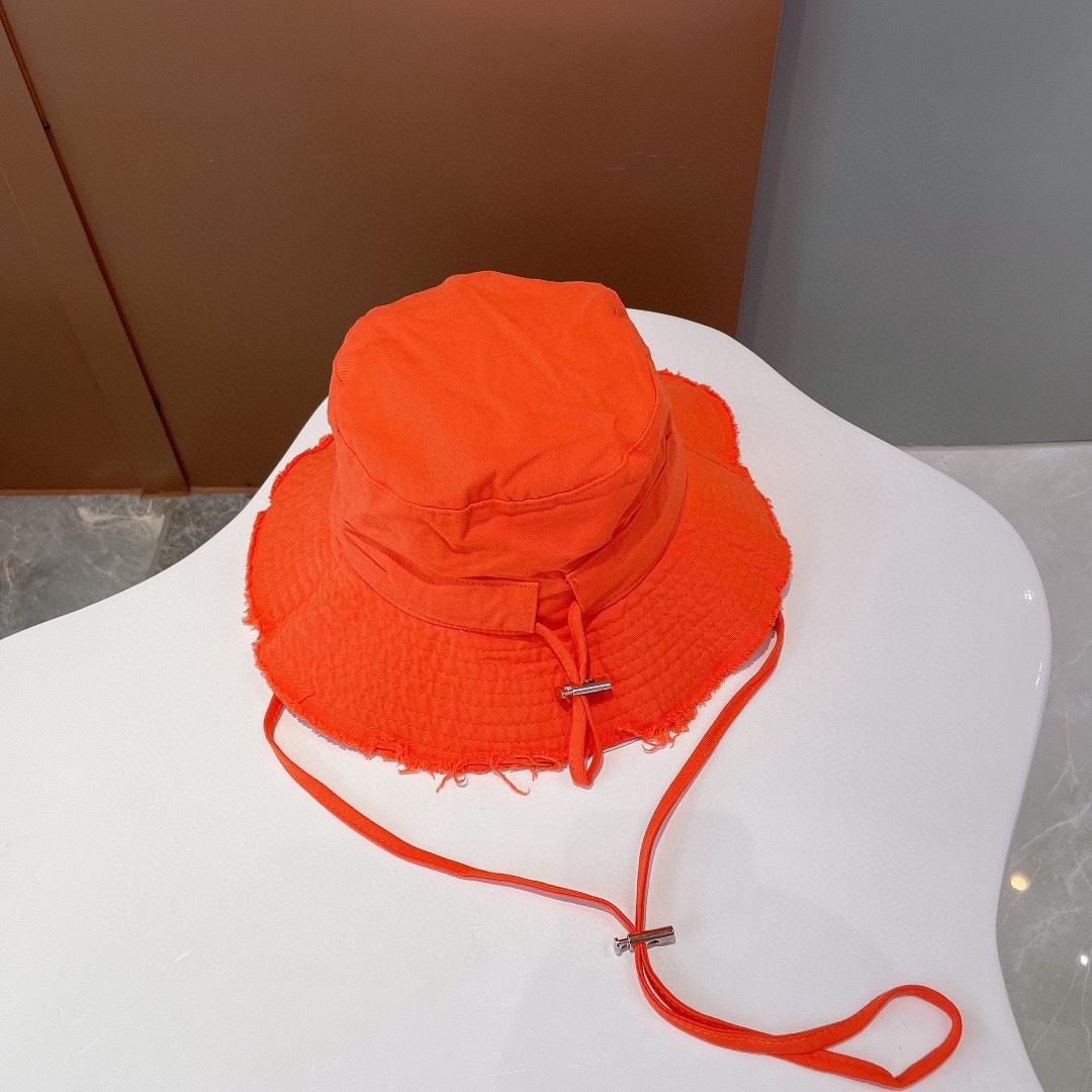 Jacquemus Le Bob Bucket Hat - DopestKickz
