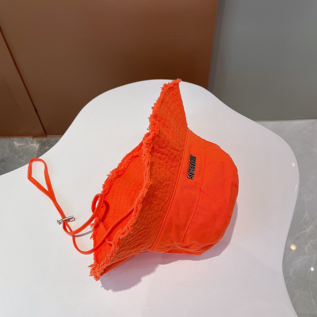 Jacquemus Le Bob Bucket Hat - DopestKickz