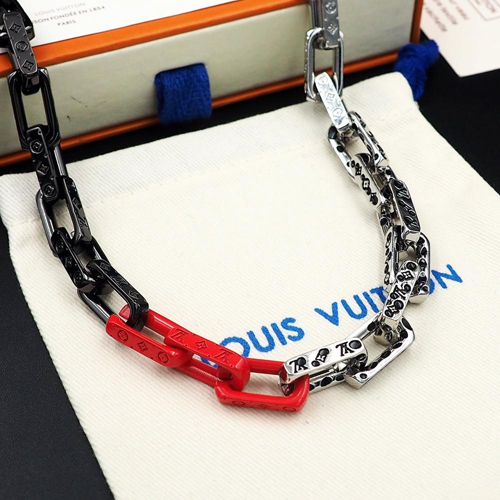 Louis Vuitton LV x YK Monogram Chain Necklace   M01087 - DopestKickz