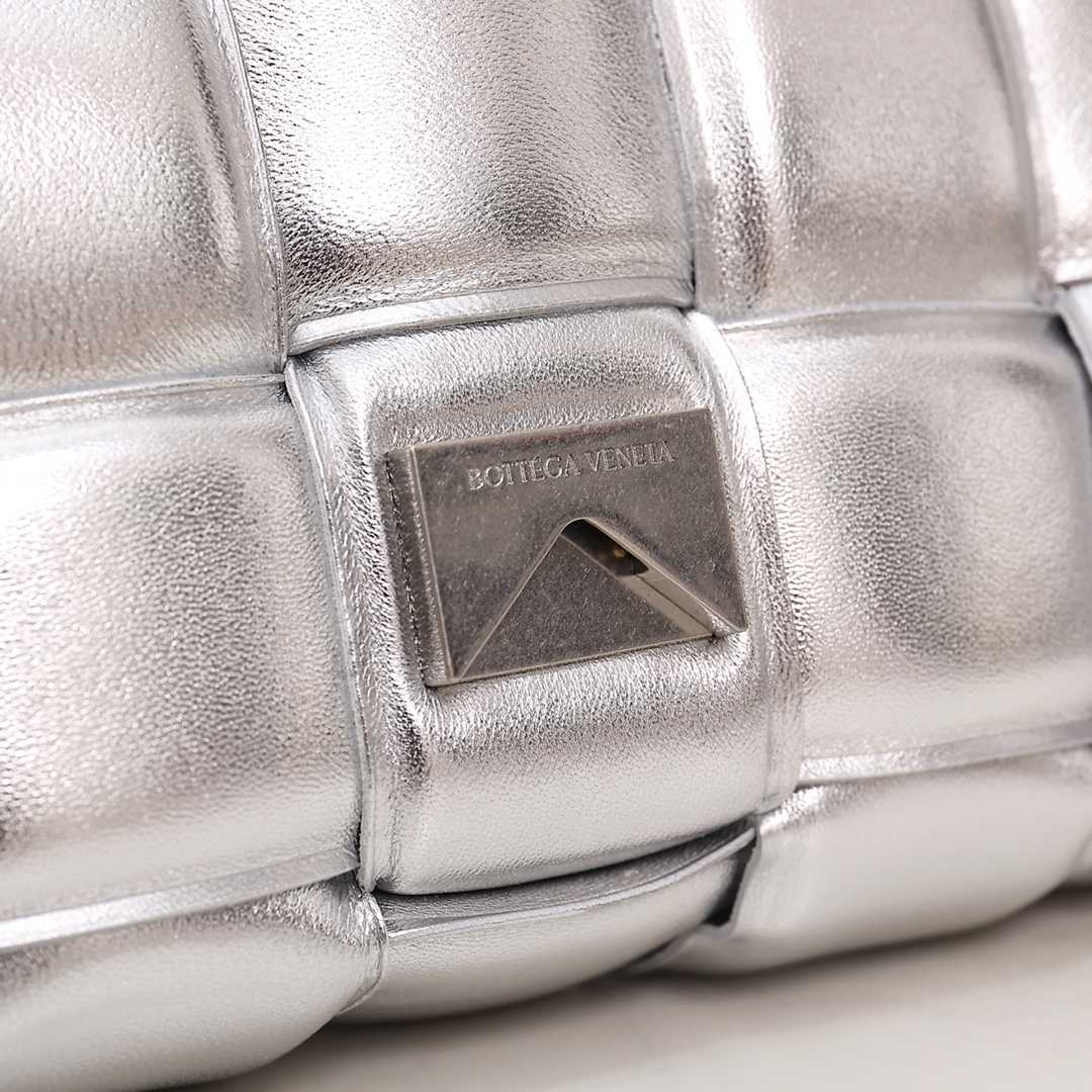 Bottega Veneta Silver Cassette Shoulder Bag  (6*18*8cm) - DopestKickz