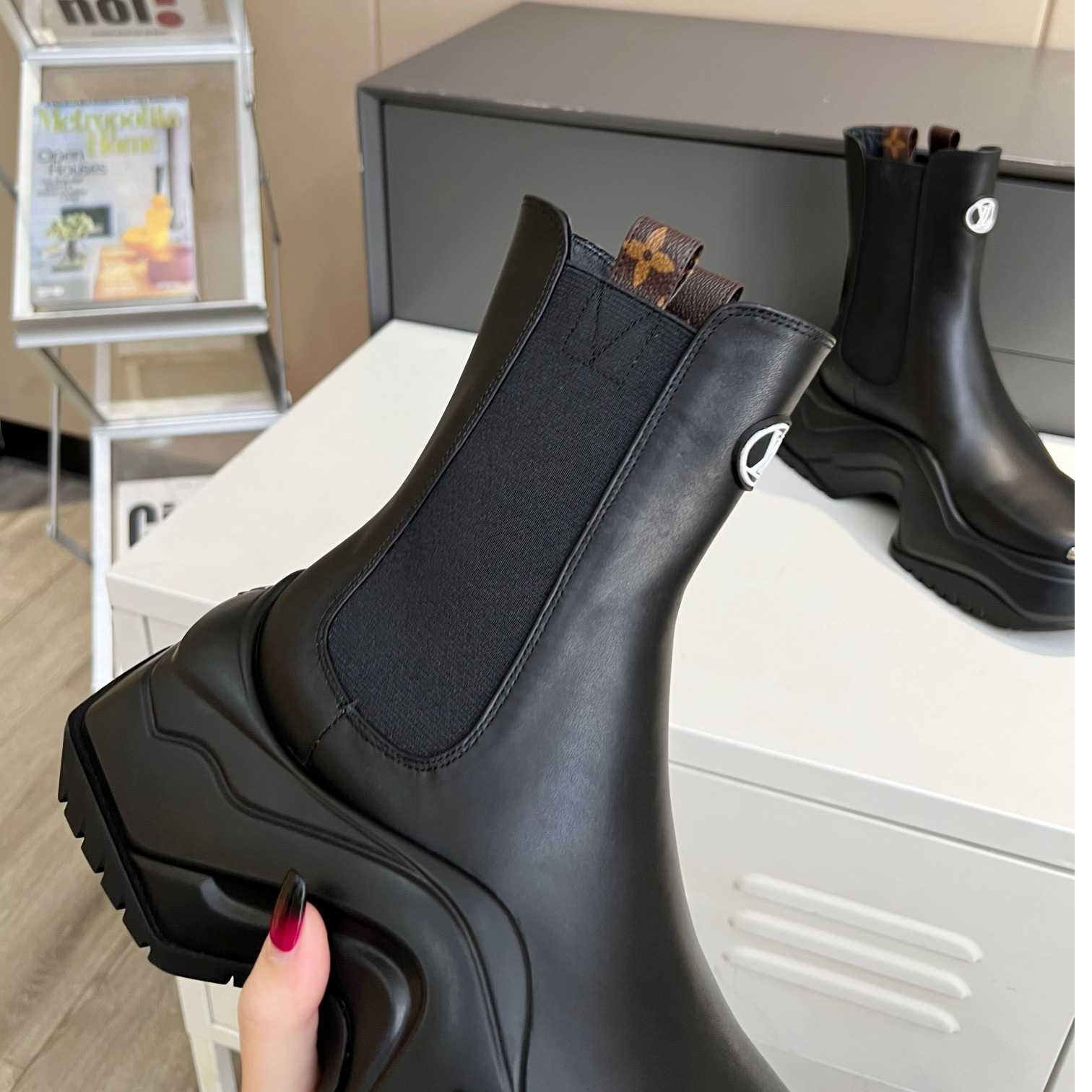 Louis Vuitton LV Archlight 2.0 Platform Ankle Boot - DopestKickz