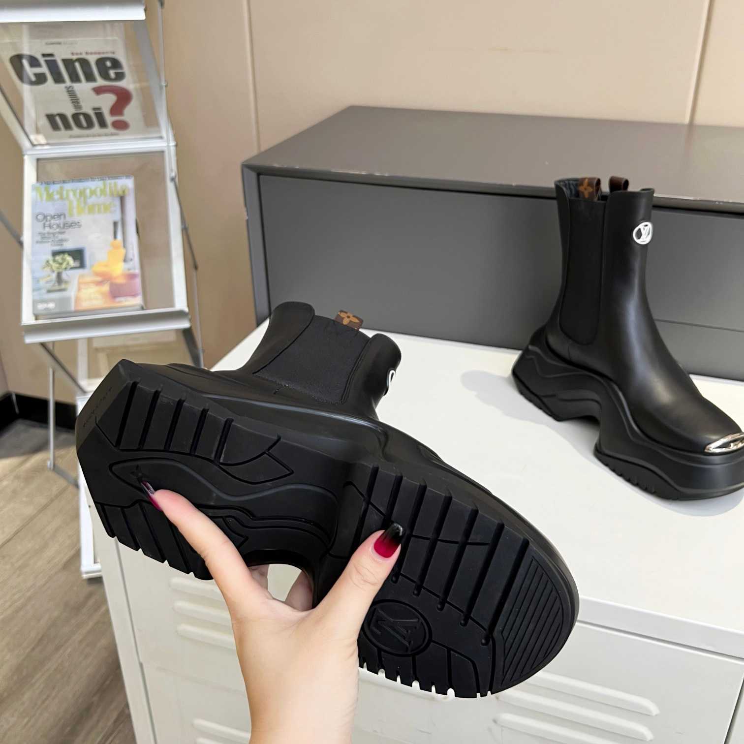 Louis Vuitton LV Archlight 2.0 Platform Ankle Boot - DopestKickz