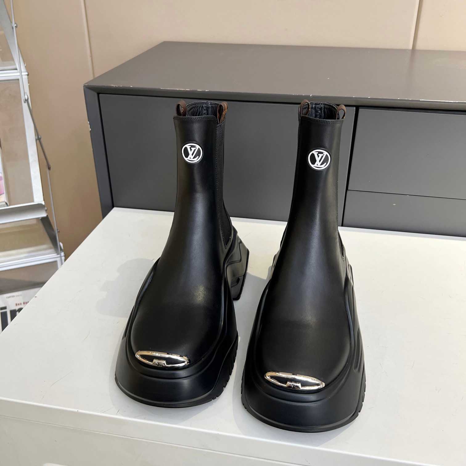 Louis Vuitton LV Archlight 2.0 Platform Ankle Boot - DopestKickz