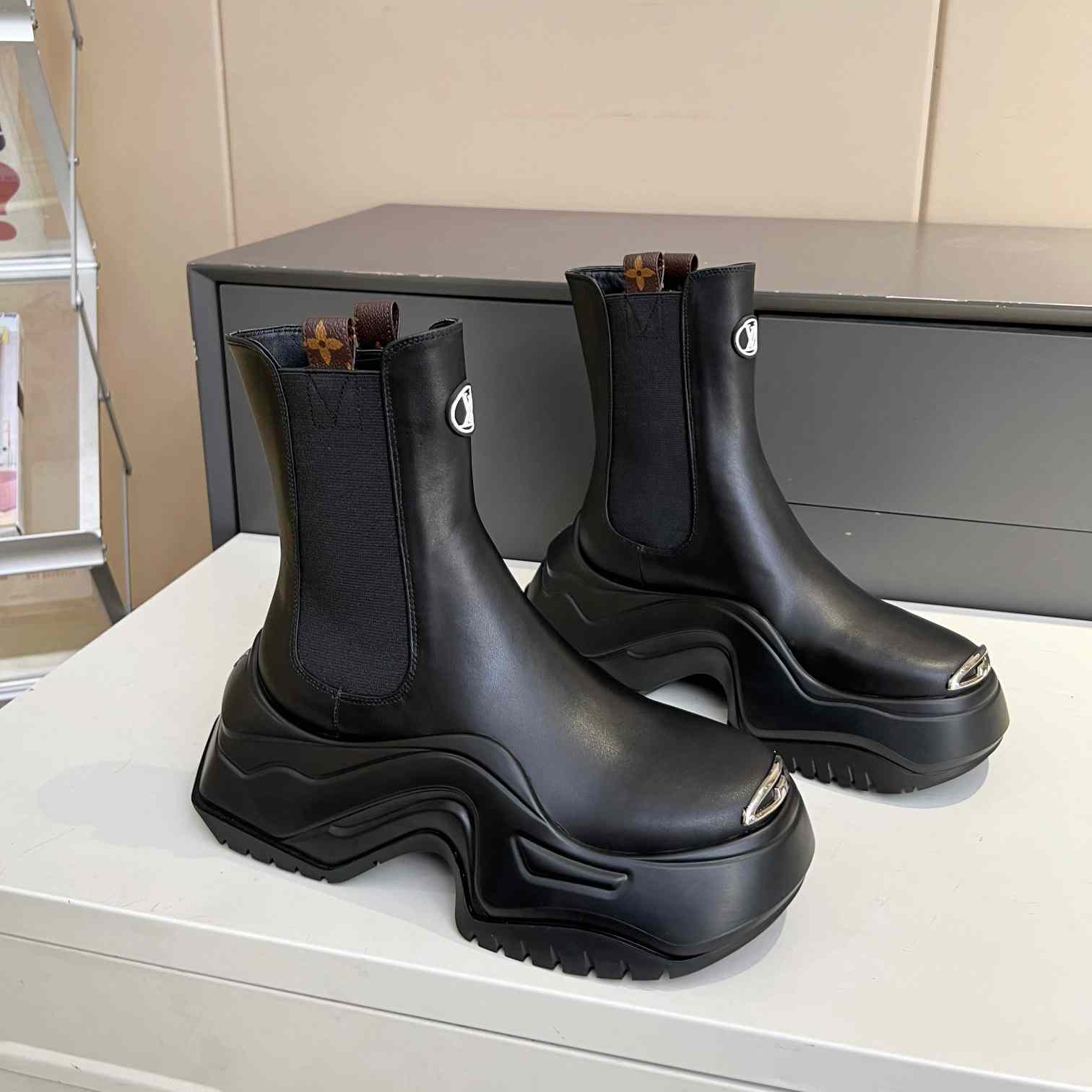 Louis Vuitton LV Archlight 2.0 Platform Ankle Boot - DopestKickz