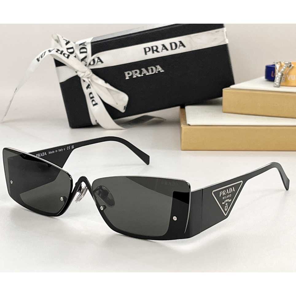 Prada Runway Cat-eye Sunglasses           SPR59Z - DopestKickz