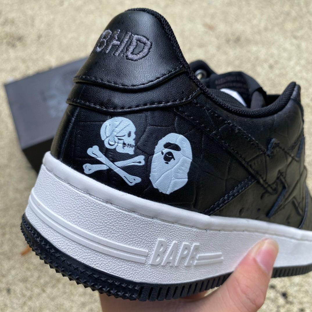 Neighborhood x A Bathing Ape Sta Sneaker    1J23-191-901 - DopestKickz