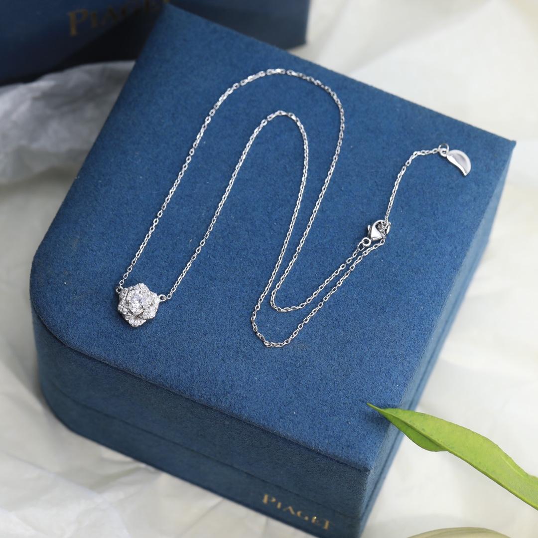 Piaget Rose Pendant - DopestKickz