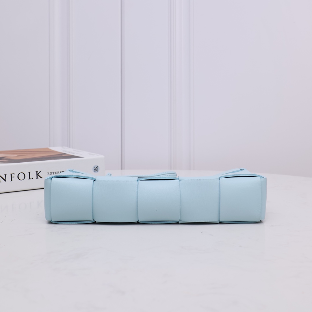Bottega Veneta Cassette Pouch On Strap - DopestKickz