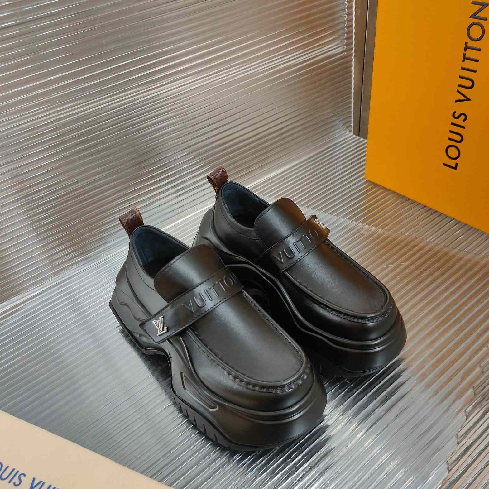 Louis Vuitton LV Archlight 2.0 Platform Loafer  1ABIJQ - DopestKickz