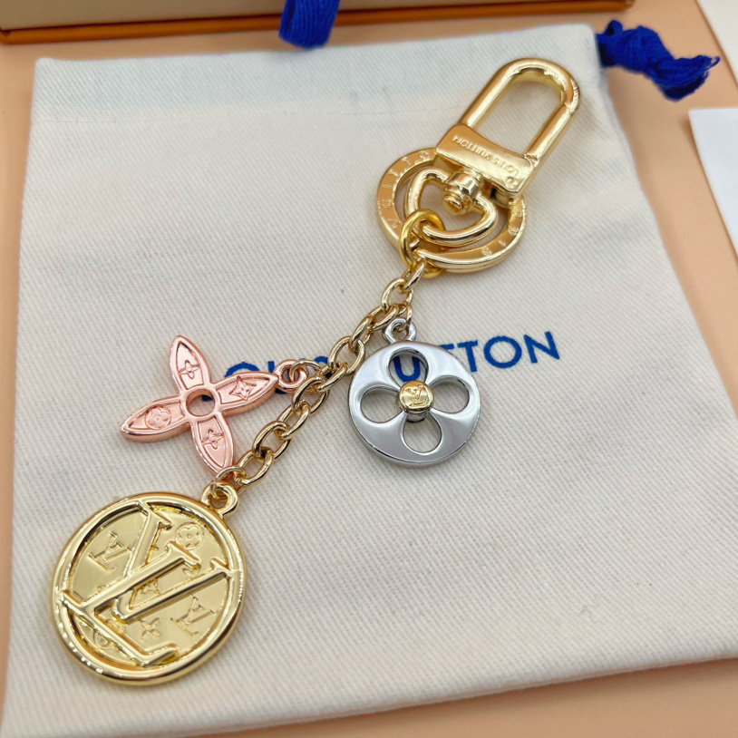 Louis Vuitton Nanogram Family Key Holder    M01017 - DopestKickz