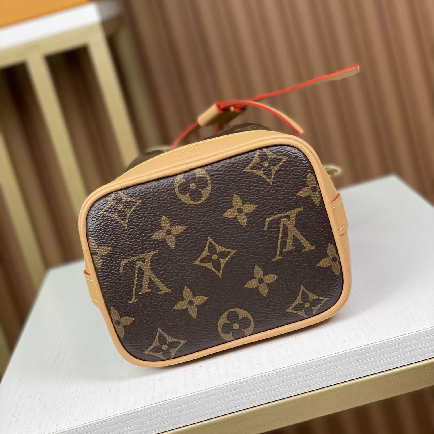 Louis Vuitton Nano Noé   M81266 - DopestKickz