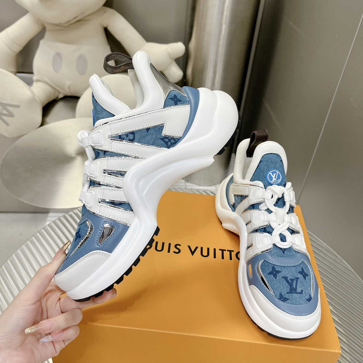 Louis Vuitton LV Archlight Sneaker    - DopestKickz