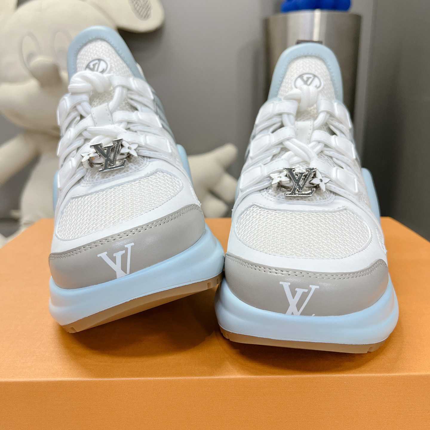 Louis Vuitton LV Archlight Sneaker     1AB154 - DopestKickz