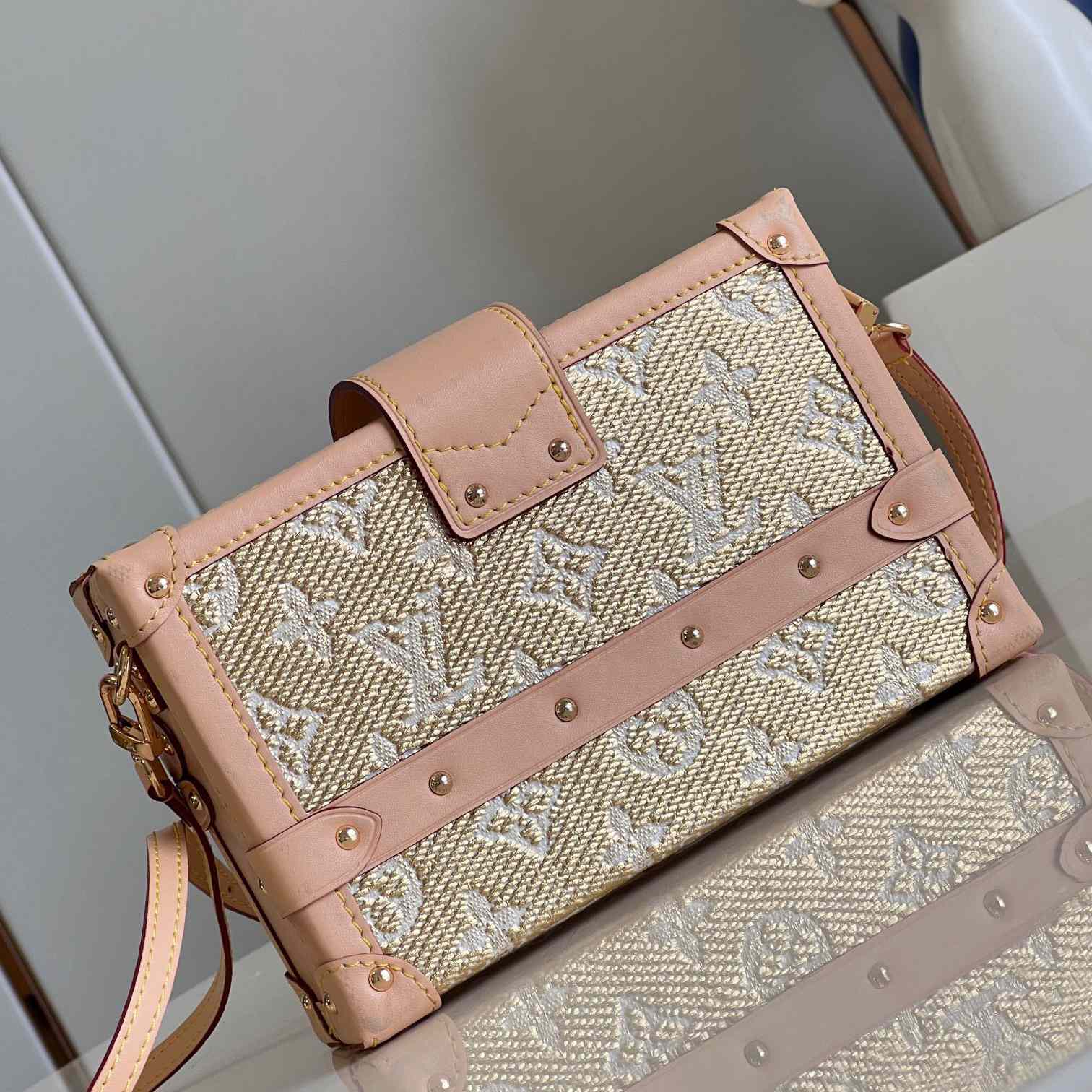 Louis Vuitton Petite Malle (20 x 12.5 x 6cm)   M22882 - DopestKickz