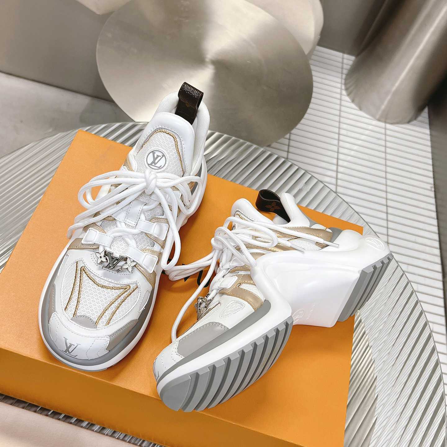 Louis Vuitton LV Archlight Sneaker      1AAVXW - DopestKickz