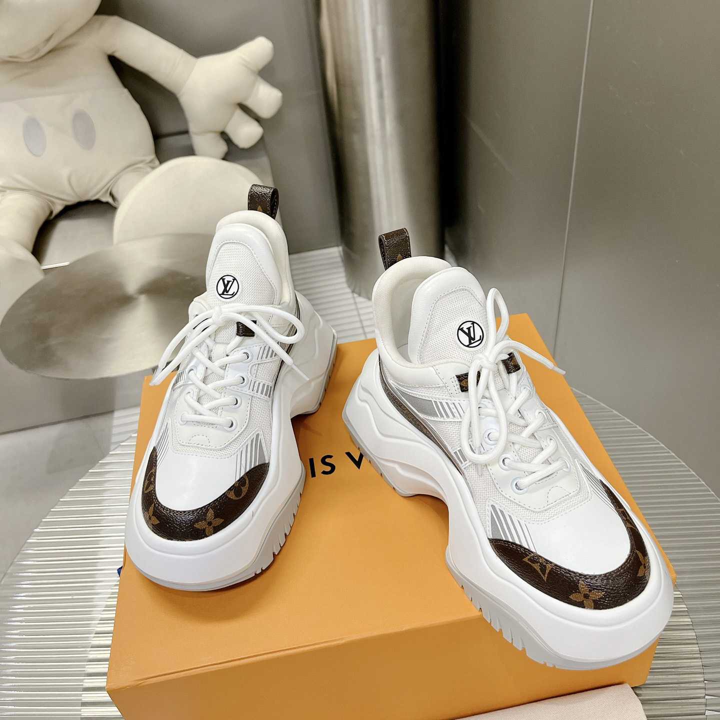 Louis Vuitton LV Archlight 2.0 Platform Sneaker    1ABIHJ - DopestKickz