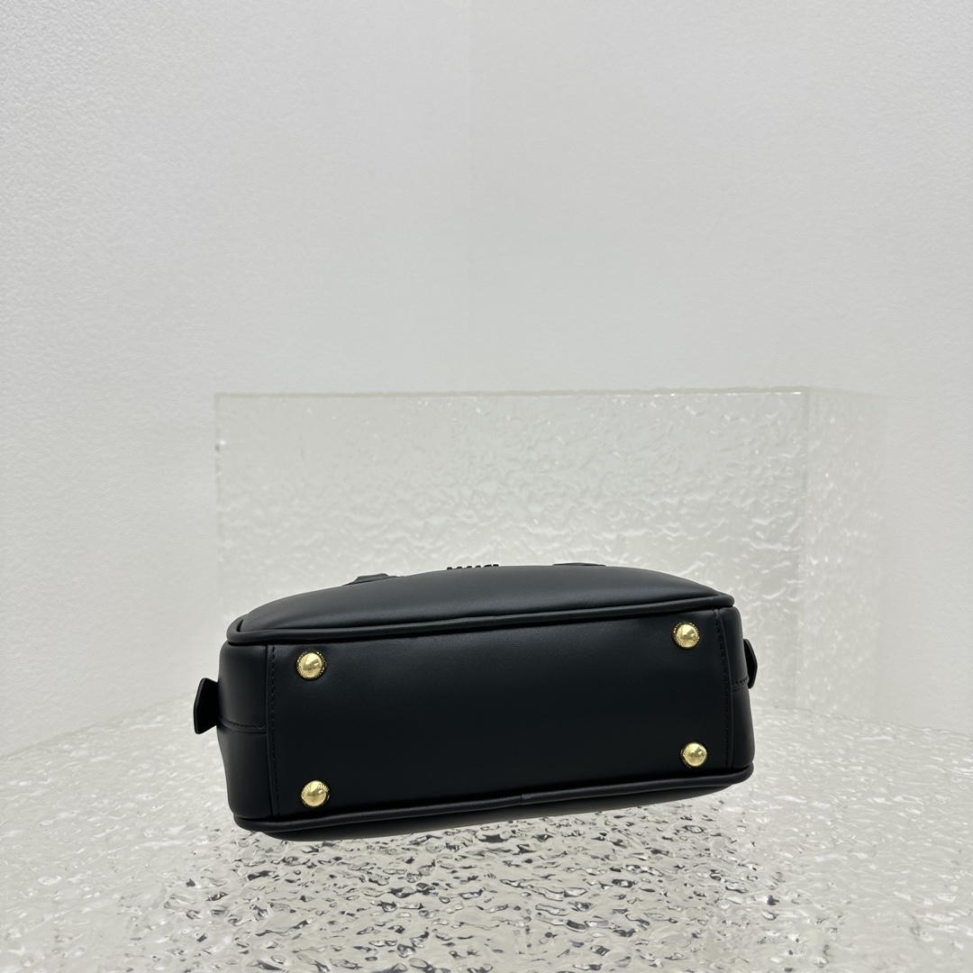 Miu Miu Arcadie Leather Bag - DopestKickz