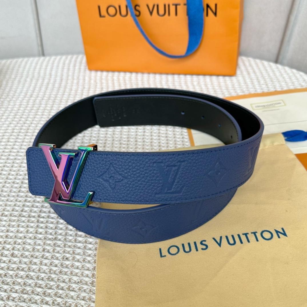 Louis Vuitton LV Initials 40mm Reversible Belt   M8260U - DopestKickz