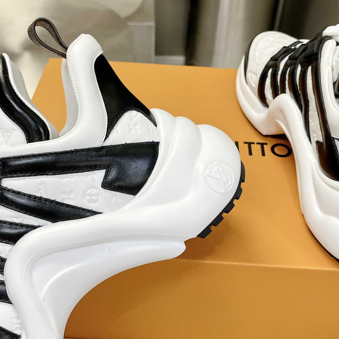 Louis Vuitton LV Archlight Sneaker    - DopestKickz