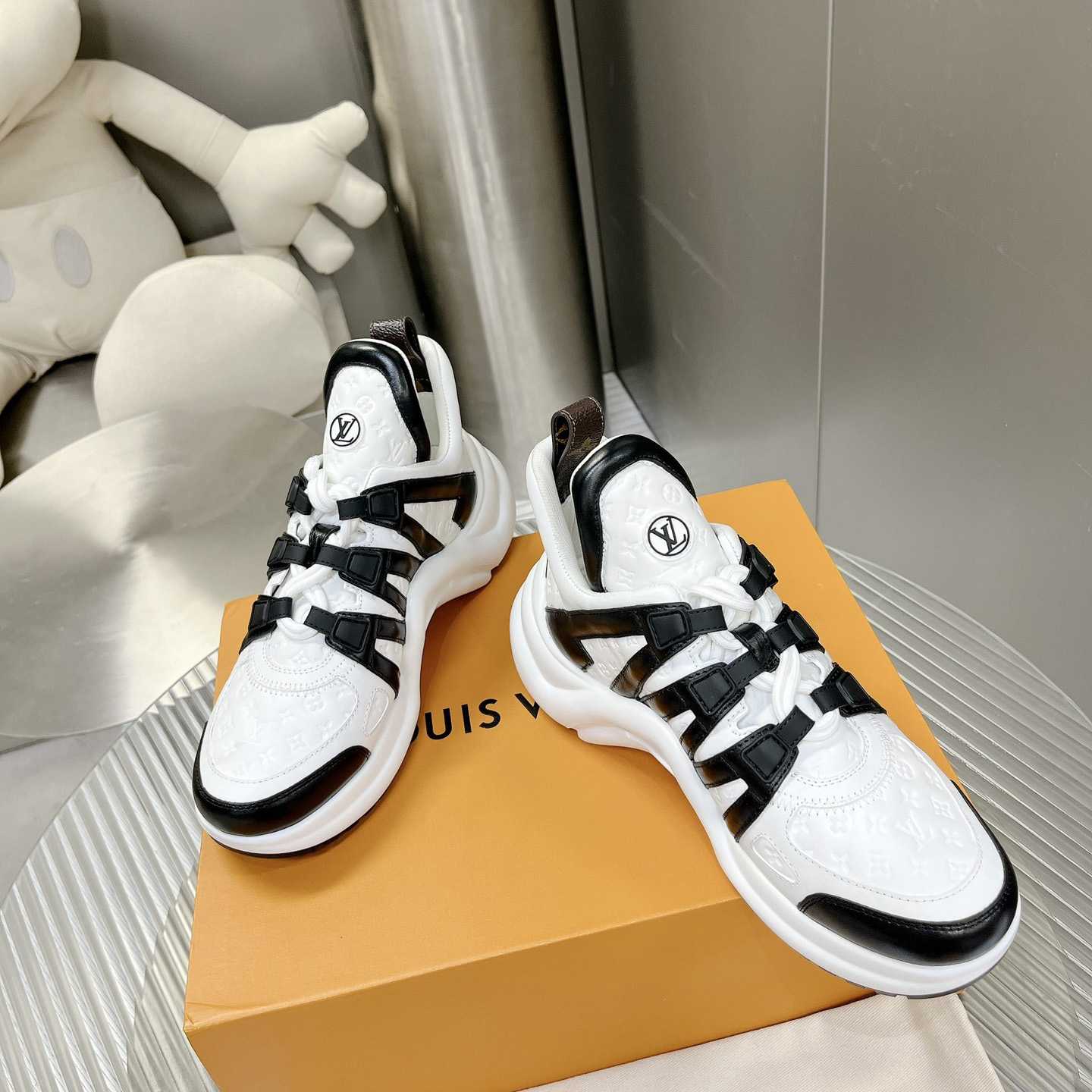 Louis Vuitton LV Archlight Sneaker    - DopestKickz