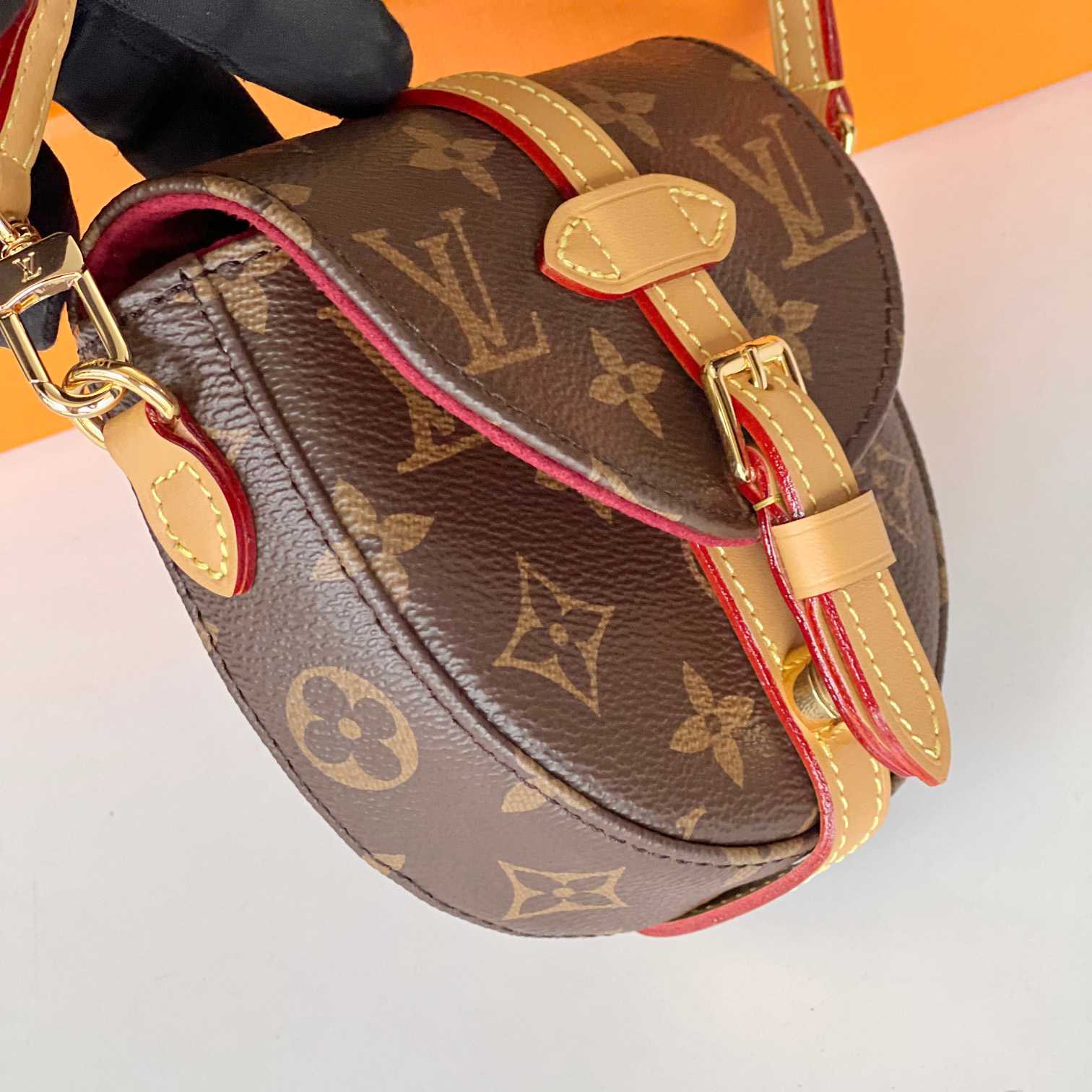 Louis Vuitton Micro Chantilly(12.5 x 13 x 4cm)   M46643 - DopestKickz