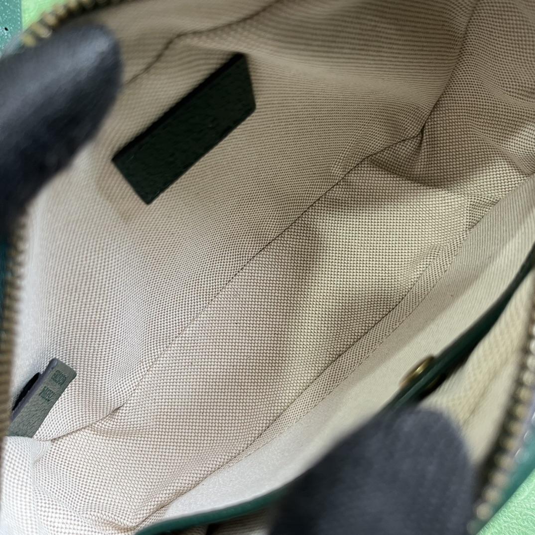 Gucci Mini GG Canvas Mini Shoulder Bag (21.5x 14x 7cm) - DopestKickz