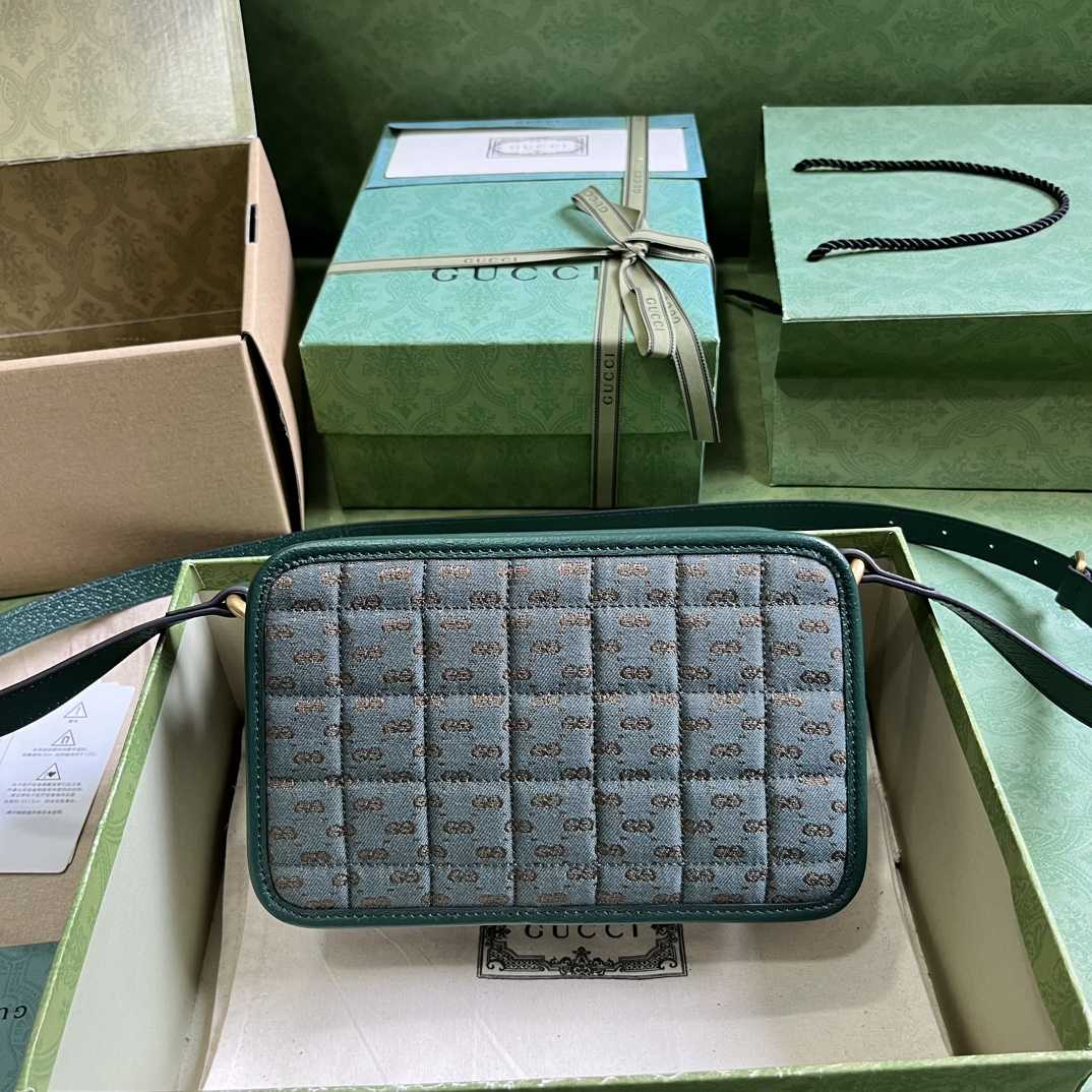 Gucci Mini GG Canvas Mini Shoulder Bag (21.5x 14x 7cm) - DopestKickz