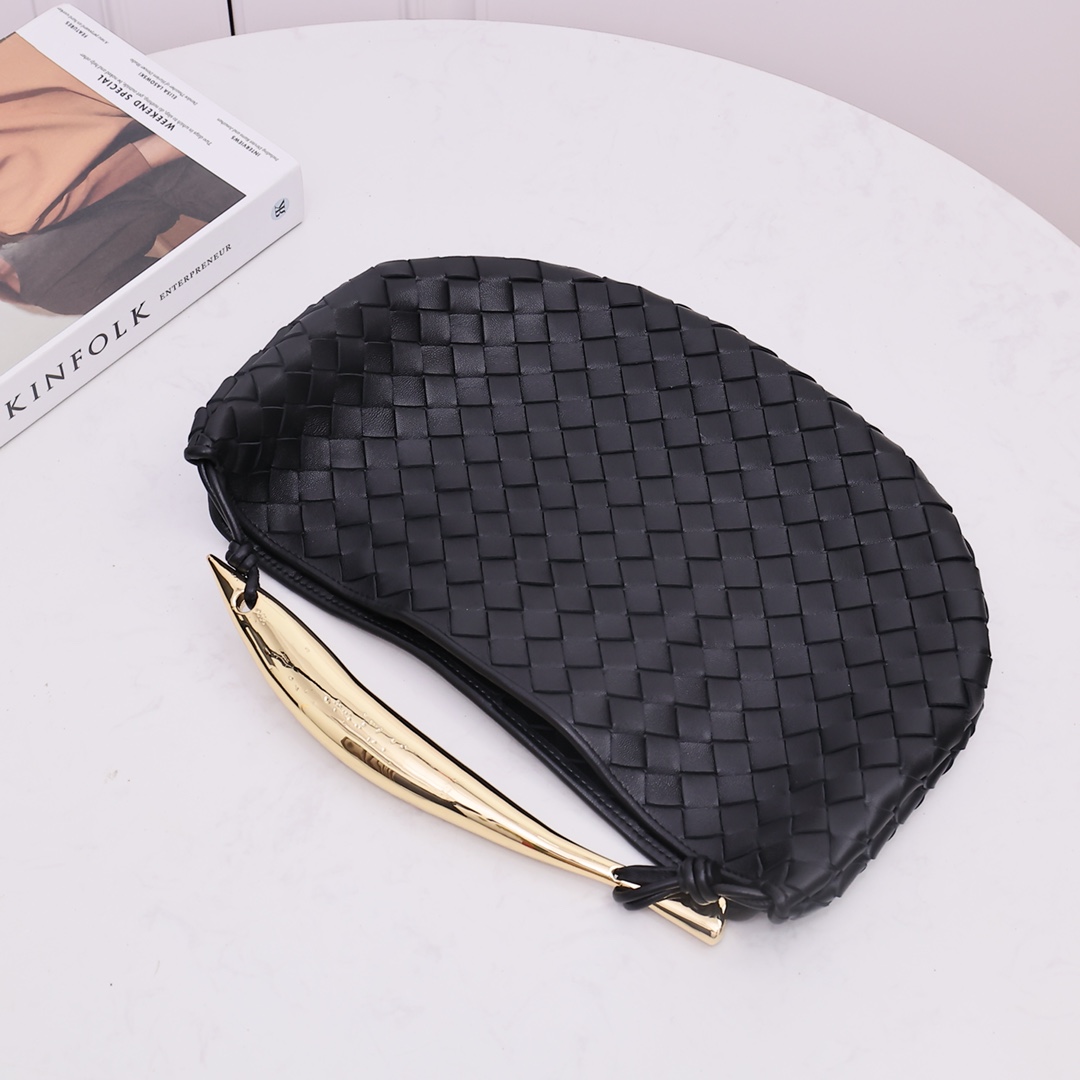 Bottega Veneta Sardine - DopestKickz