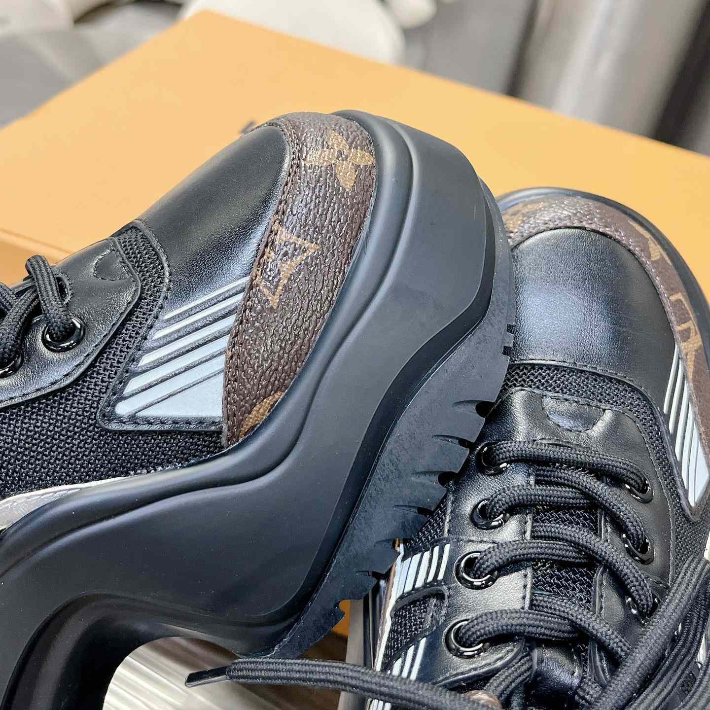 Louis Vuitton LV Archlight 2.0 Platform Sneaker    1ABIHC - DopestKickz