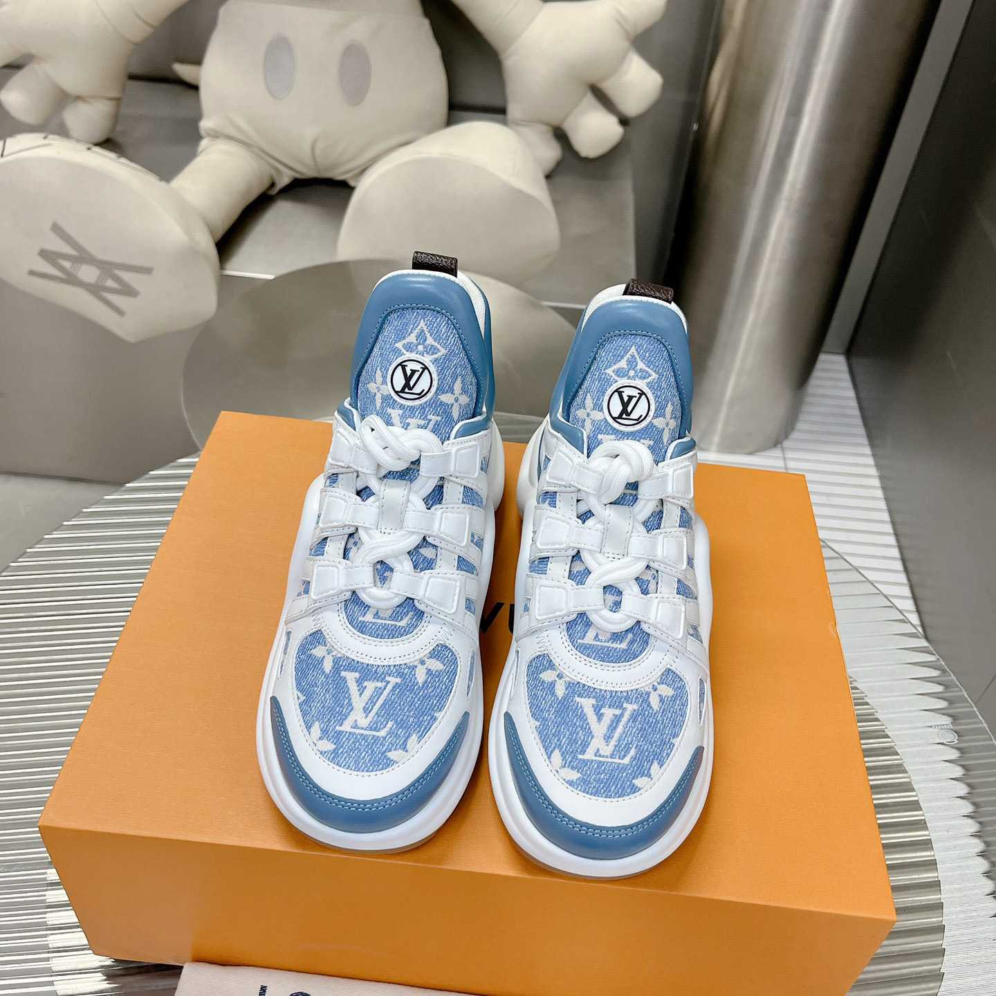 Louis Vuitton LV Archlight Sneaker     1AB30T - DopestKickz