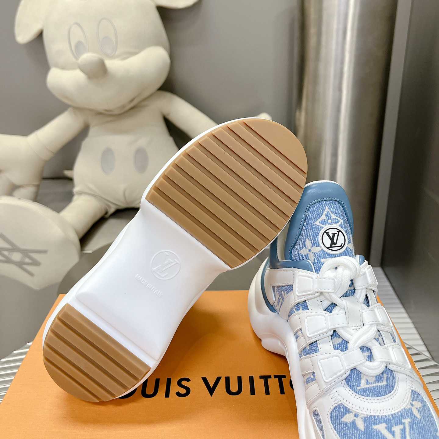 Louis Vuitton LV Archlight Sneaker     1AB30T - DopestKickz