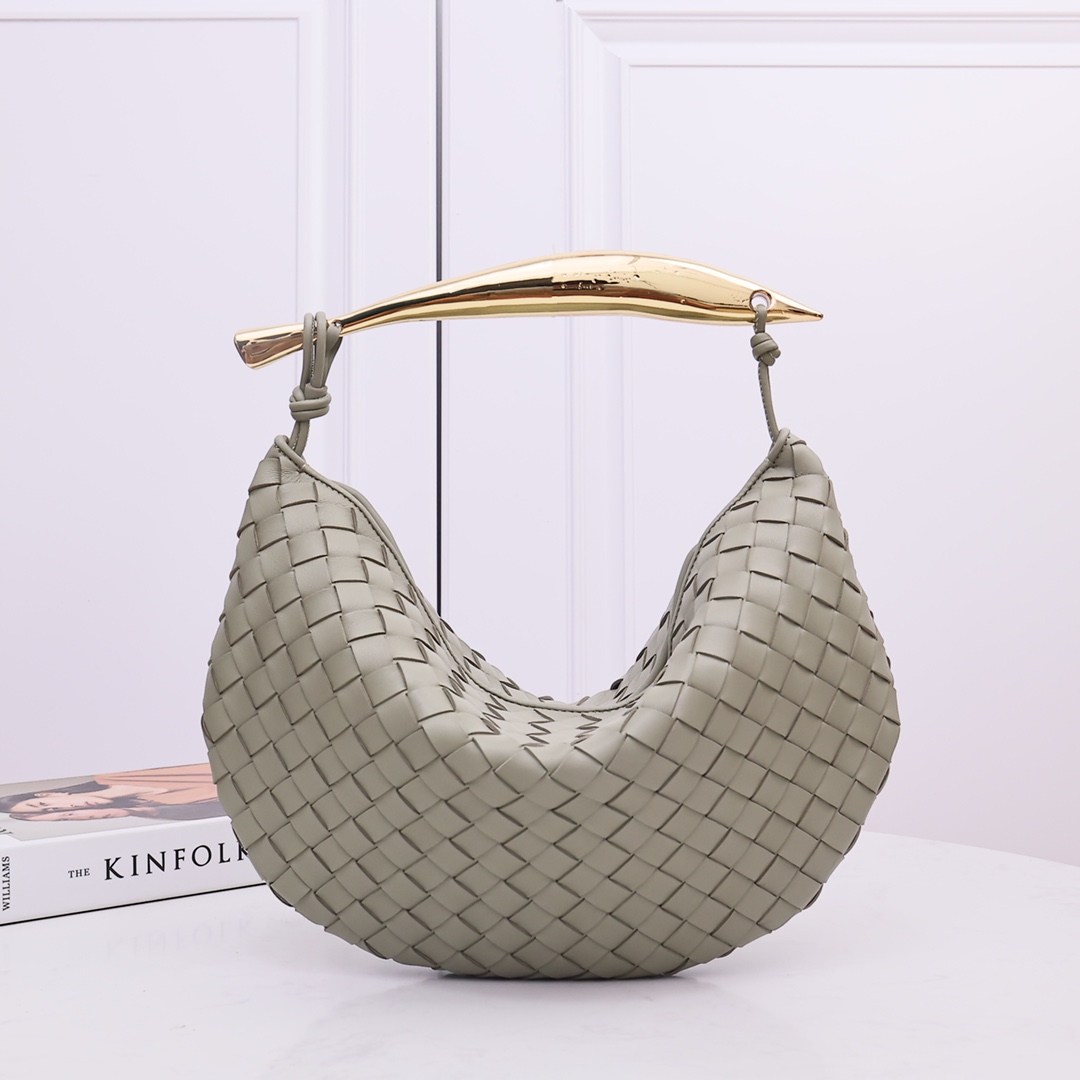 Bottega Veneta Sardine - DopestKickz