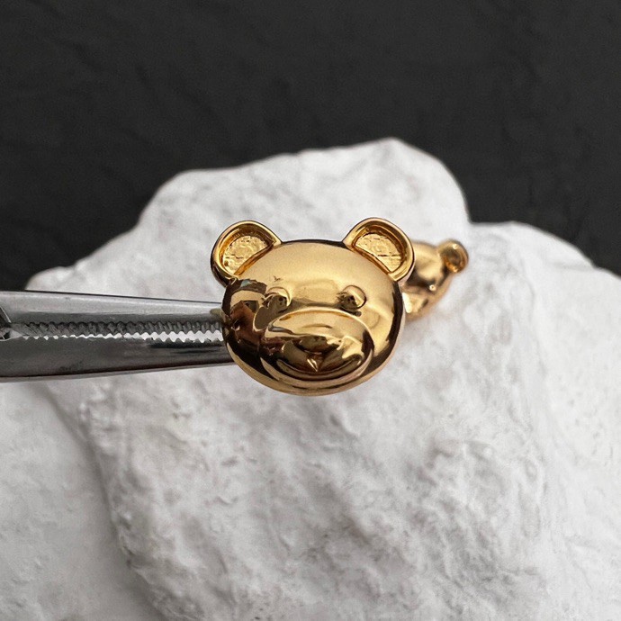 Moschino Teddy Bear Clip-on Earrings - DopestKickz