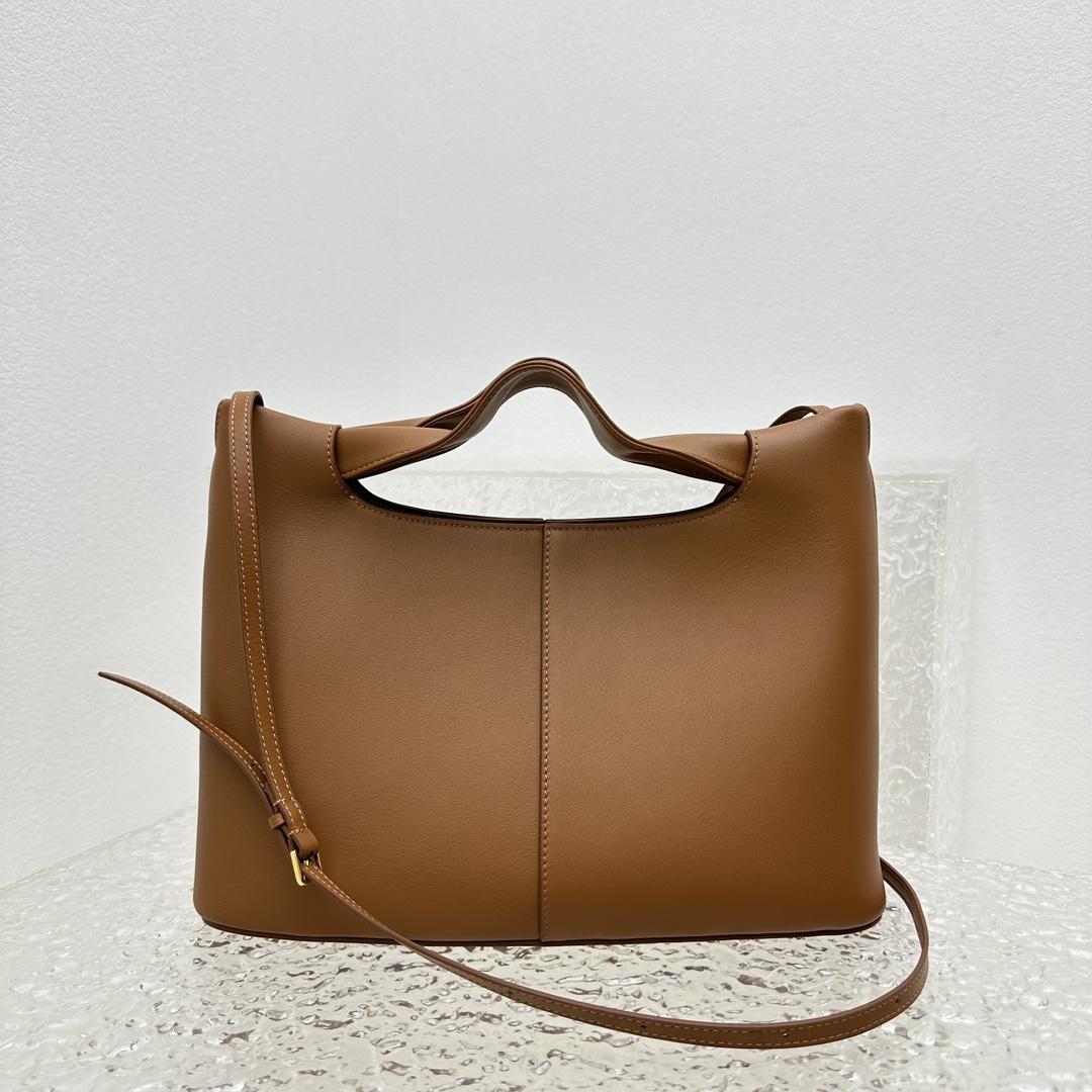 The Row Camdem Bag  ( 32x23x14cm) - DopestKickz