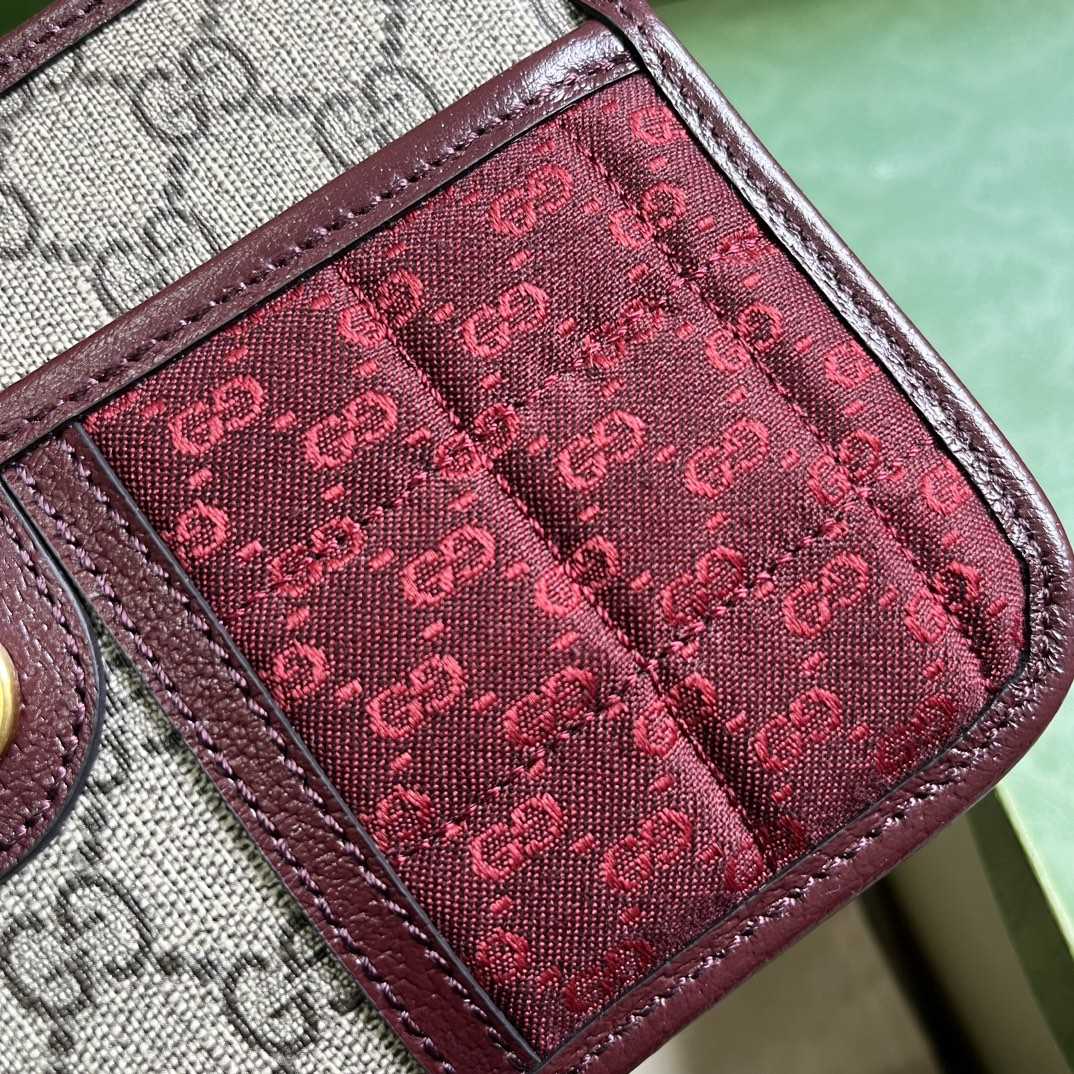 Gucci Mini GG Canvas Mini Shoulder Bag (21.5x 14x 7cm) - DopestKickz