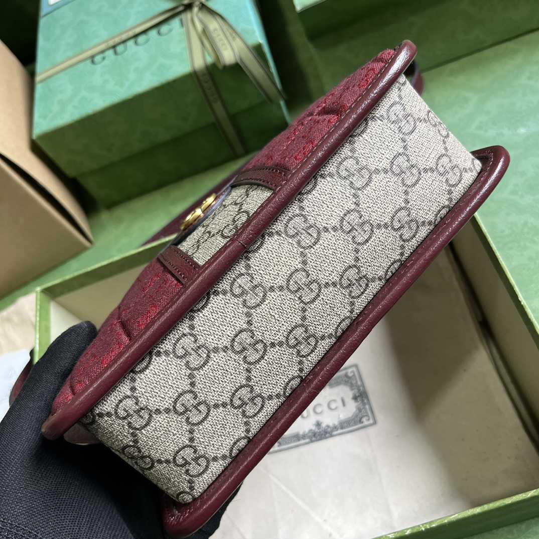 Gucci Mini GG Canvas Mini Shoulder Bag (21.5x 14x 7cm) - DopestKickz