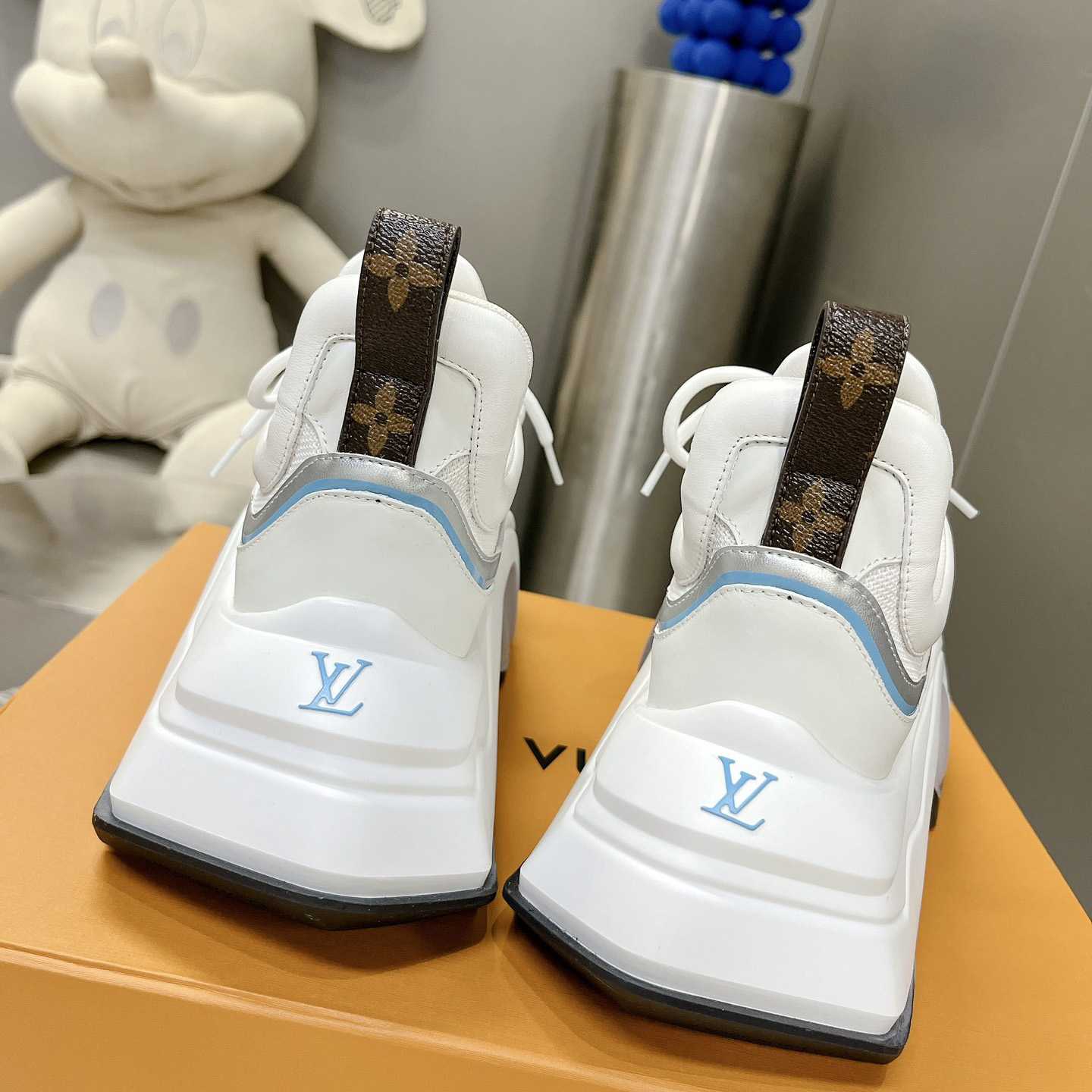 Louis Vuitton LV Archlight 2.0 Platform Sneaker    1ABI0L - DopestKickz