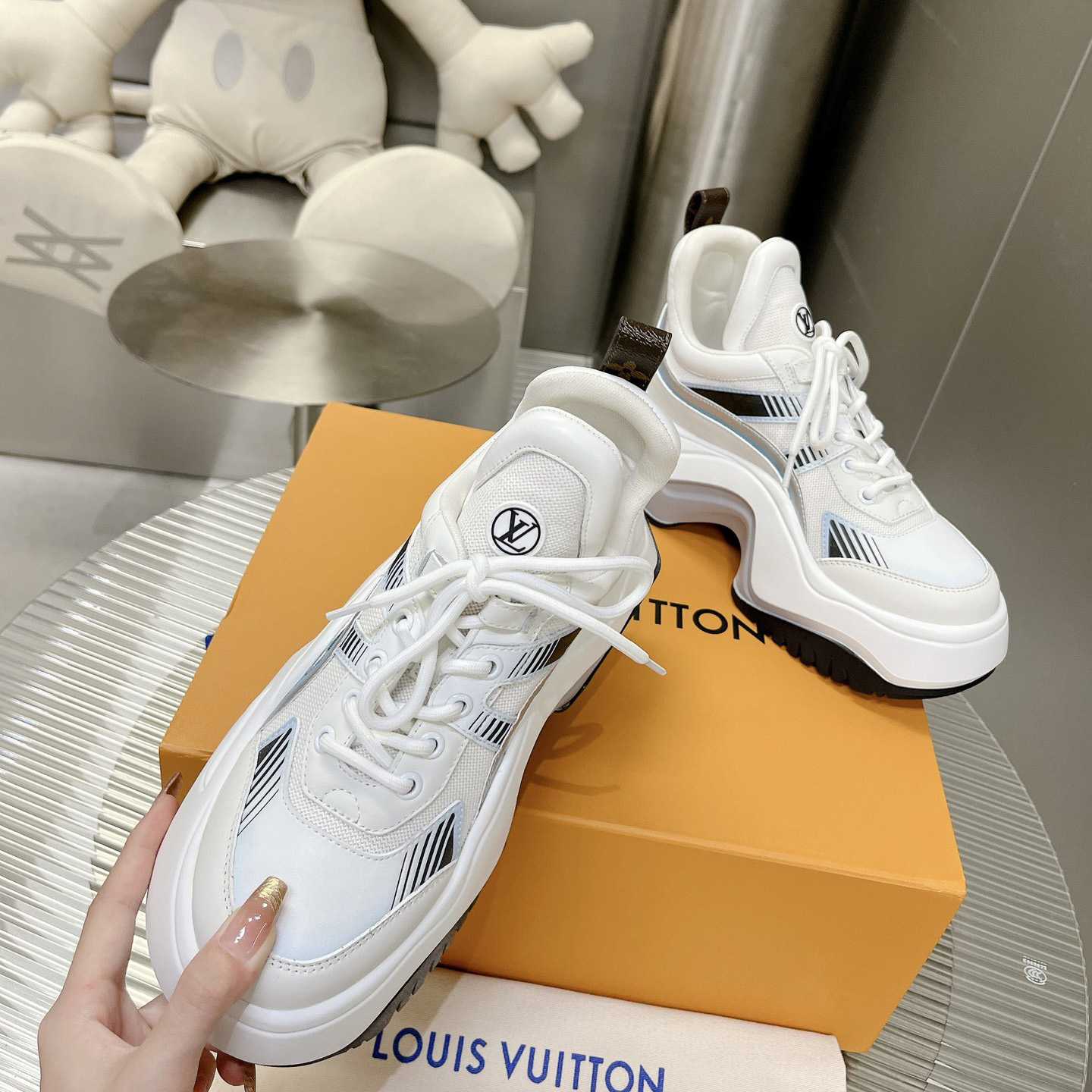 Louis Vuitton LV Archlight 2.0 Platform Sneaker    1ABI0L - DopestKickz