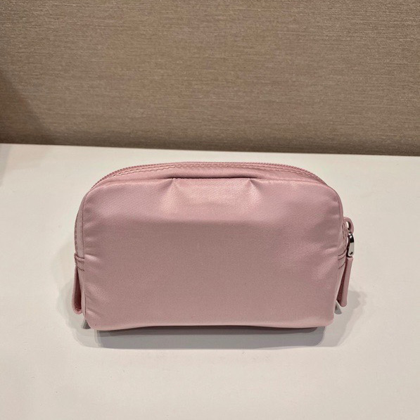Prada Re-Nylon Necessaire - DopestKickz