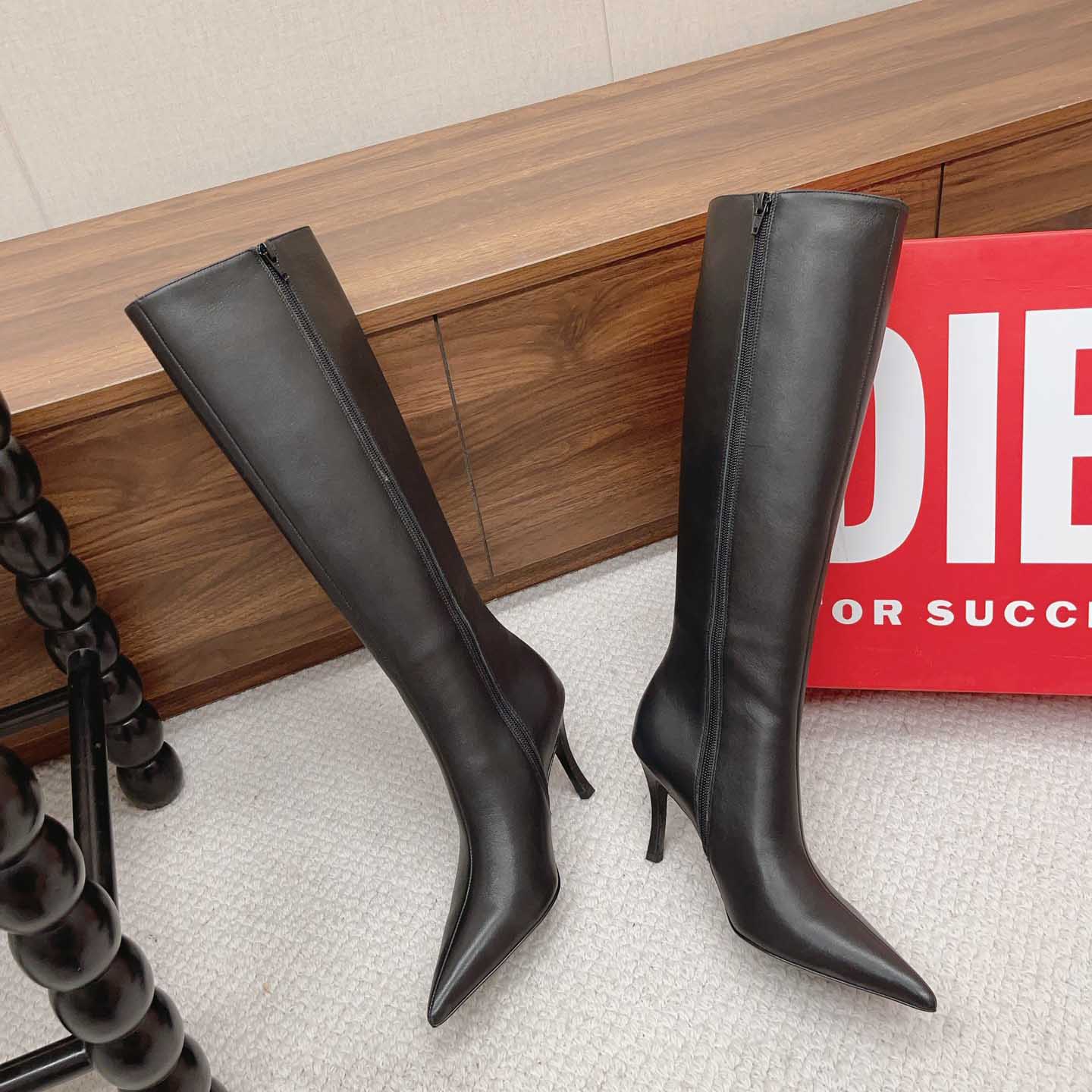 Diesel D-Venus HBT - Leather Boots With Oval D Plaque - DopestKickz
