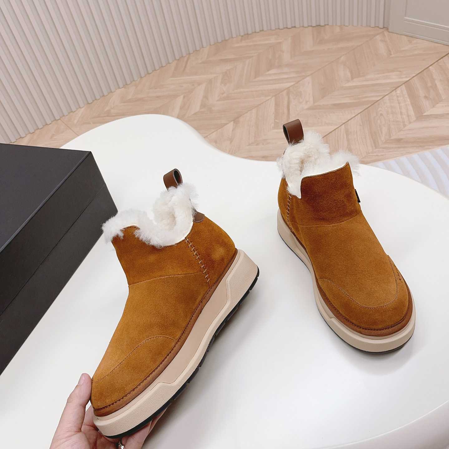 Amiri Malibu Shearling Lined Suede Boots - DopestKickz