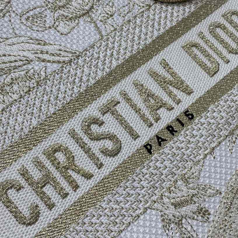 Dior Medium Embroidered Lady D-lite Bag - DopestKickz