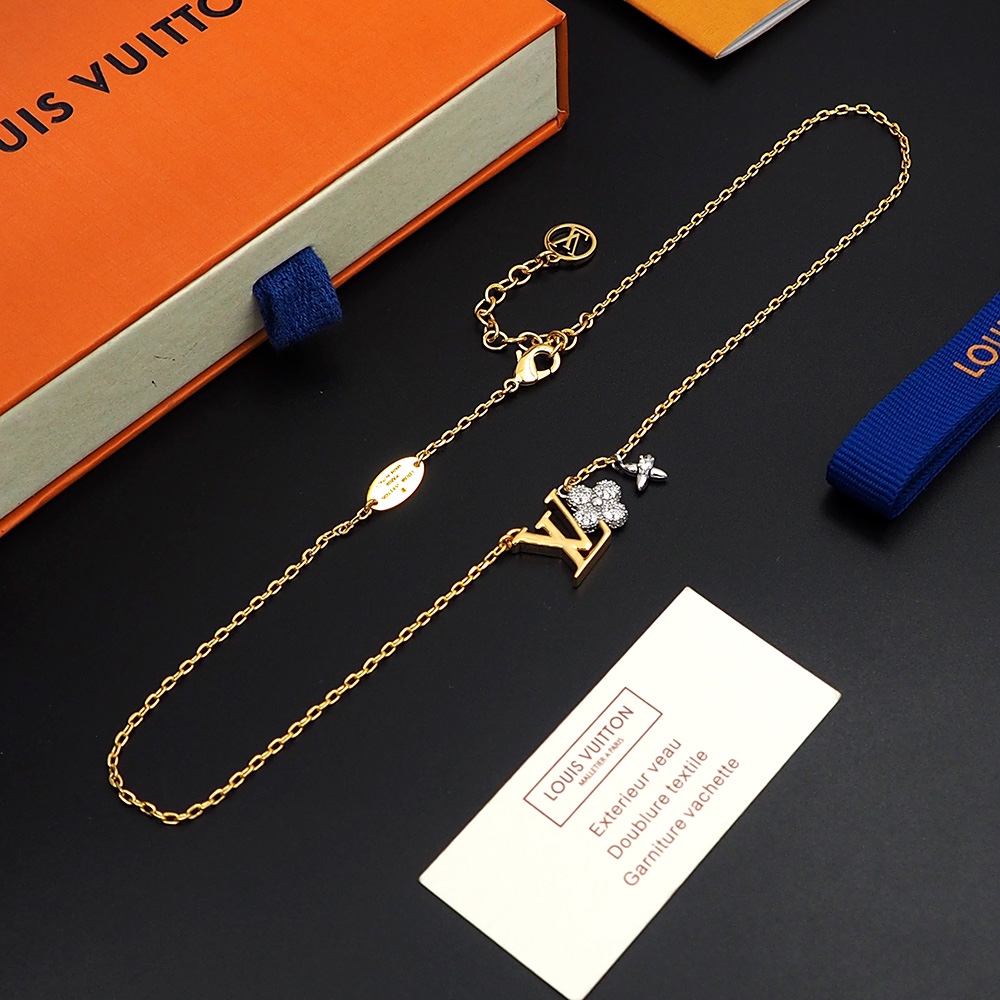 Louis Vuitto LV Gram Necklace   - DopestKickz