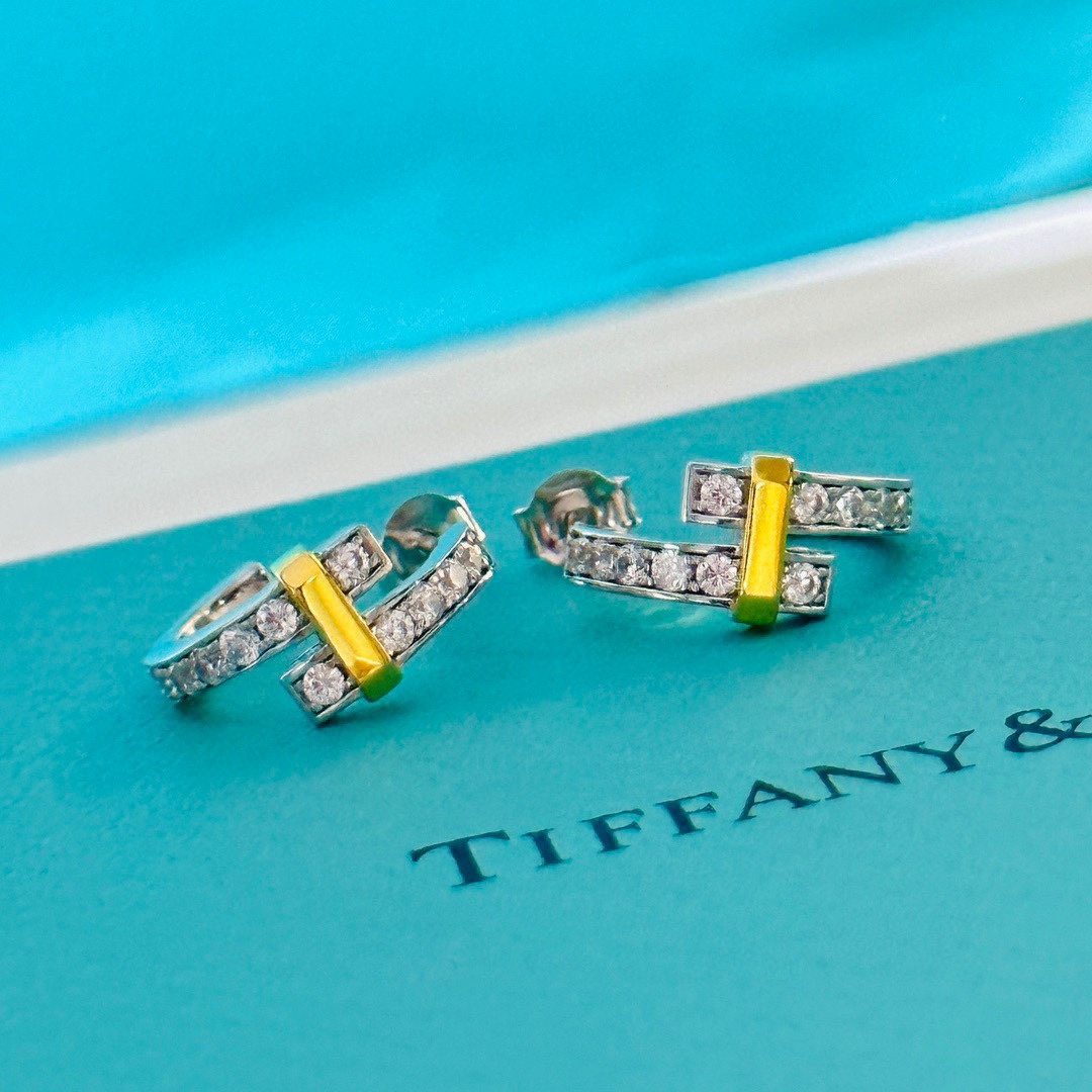 Tiffany&CO Hoop Earrings - DopestKickz