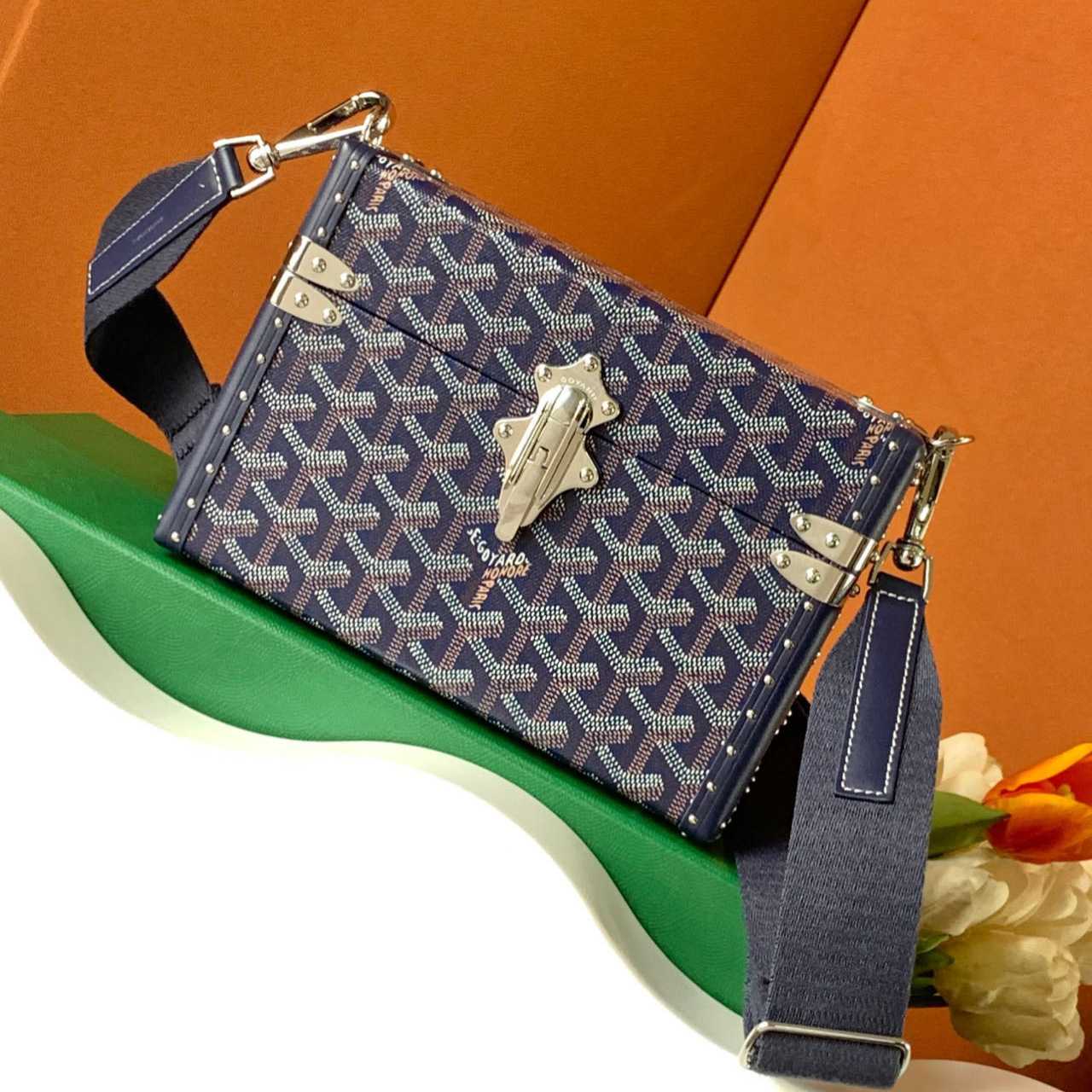 Goyard Bag Trunk Monogram Leather (21-15-6.5cm) - DopestKickz