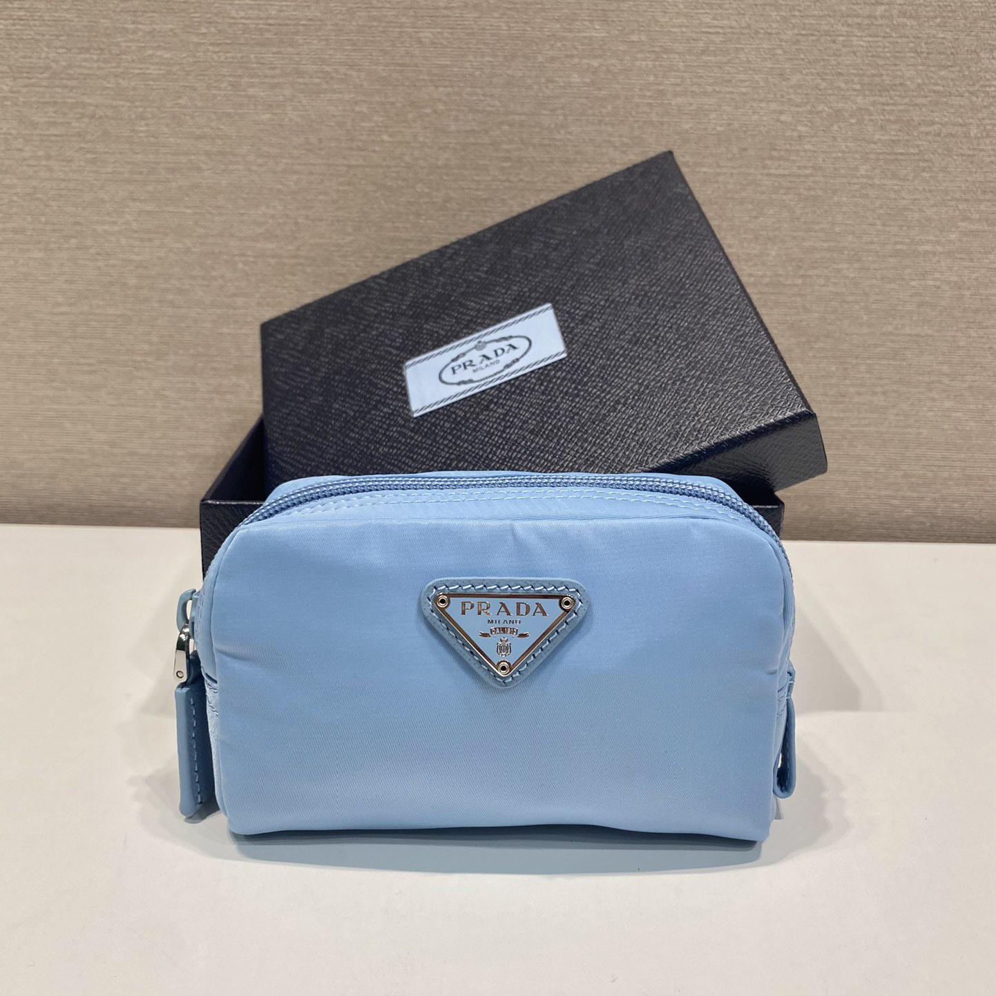 Prada Re-Nylon Necessaire - DopestKickz